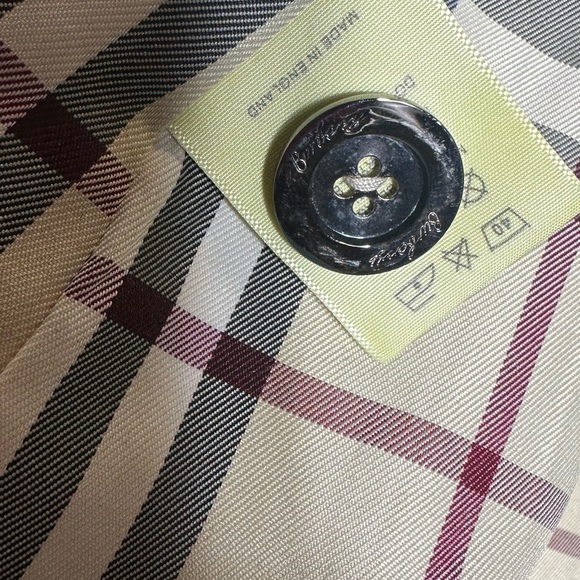 Burberry Tan Trench Coat - Picture 9 of 9